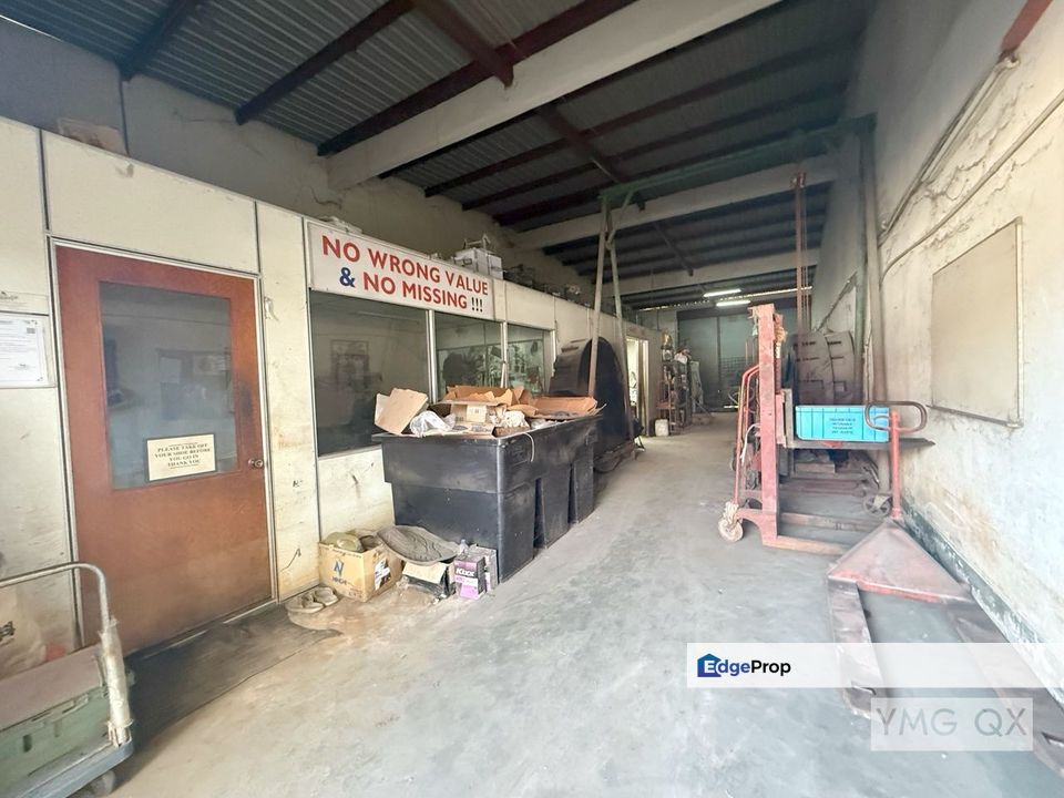 AMJ Industrial Park Kampung Jawa Single Storey Terrace Factory 25x80 Good Condition , Selangor, Shah Alam