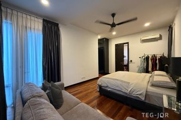 Duta Villa, Setia Alam