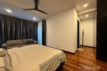 Duta Villa, Setia Alam