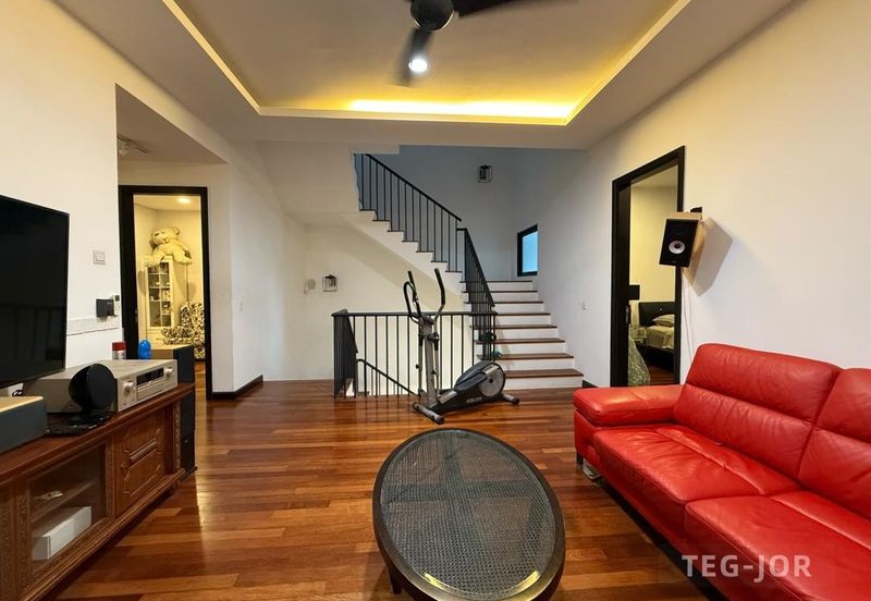 Duta Villa, Setia Alam