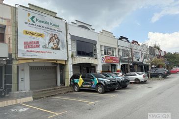 Section 13 (Seksyen 13)