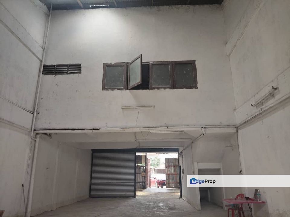 Meru 1.5 Storey Link Factory Light Industrial 25x80 with CF Good Condition , Selangor, Klang