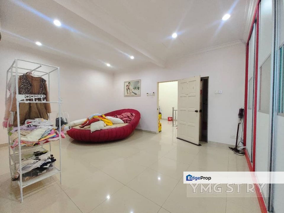 Telok Gadong Besar 2-Storey Renovated Extended Good Condition Super Value , Selangor, Port Klang