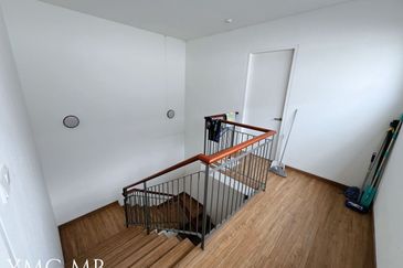 Lucent Residence @ twentyfive.7