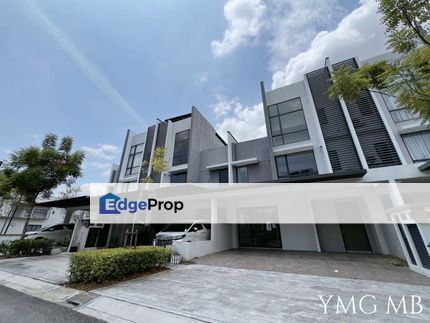 Lucent Residence Gamuda 25.7 Bandar Rimbayu 3-Storey 28x65 Basic Unit Good Condition , Selangor, Kota Kemuning