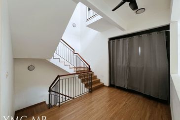 Lucent Residence @ twentyfive.7