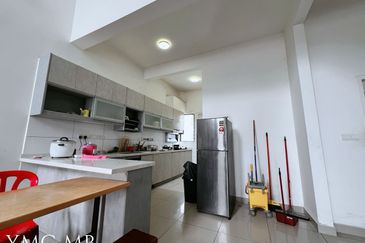 Lucent Residence @ twentyfive.7