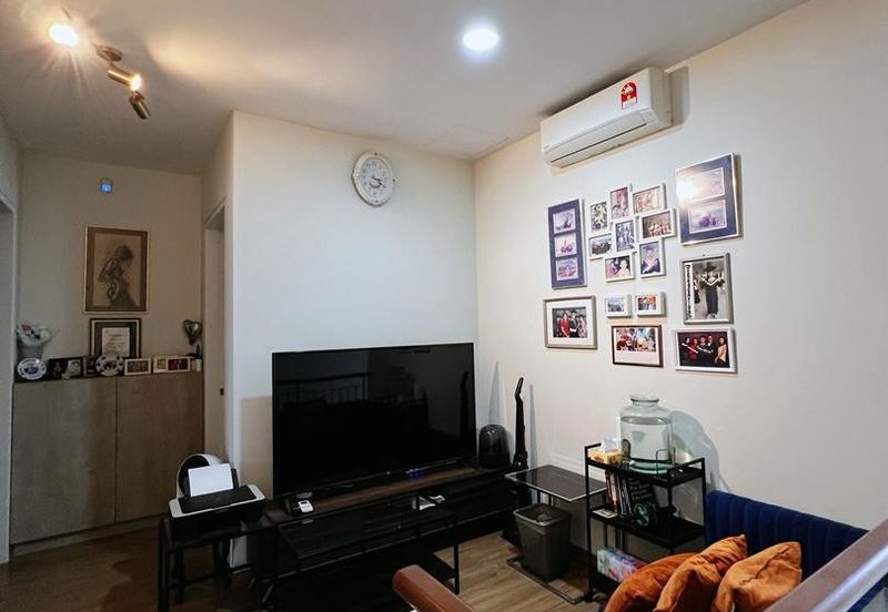 Lucent Residence @ twentyfive.7