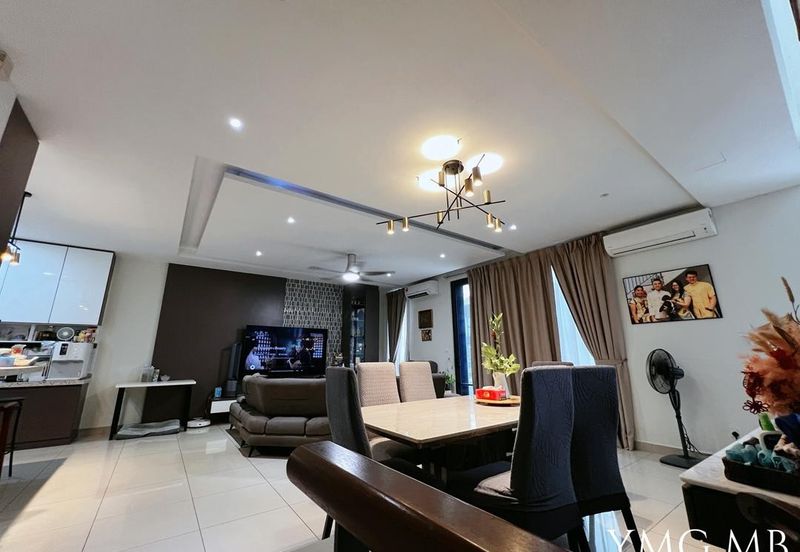 Lucent Residence @ twentyfive.7