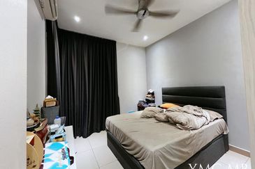 Lucent Residence @ twentyfive.7