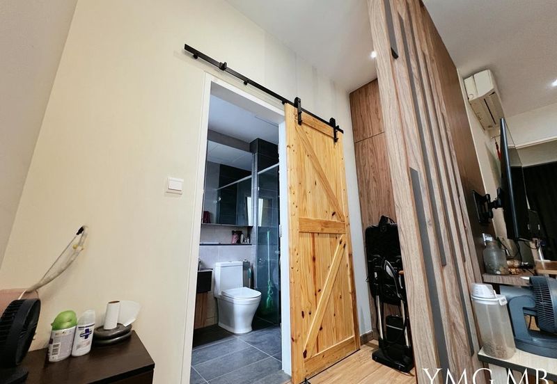 Lucent Residence @ twentyfive.7