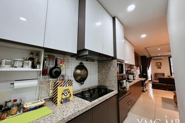 Lucent Residence @ twentyfive.7