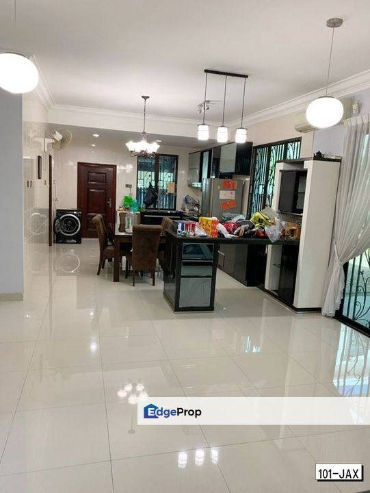 Aman Perdana 2-Storey Bungalow 50x80 Renovated Extended Good Condition , Selangor, Klang