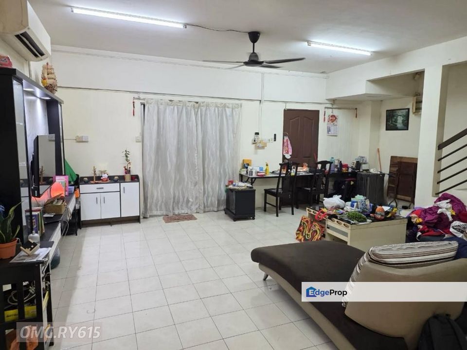 Pandamaran Selat Selantan 2-Storey Endlot 32x75 Extended Face No House Good Condition, Selangor, Port Klang