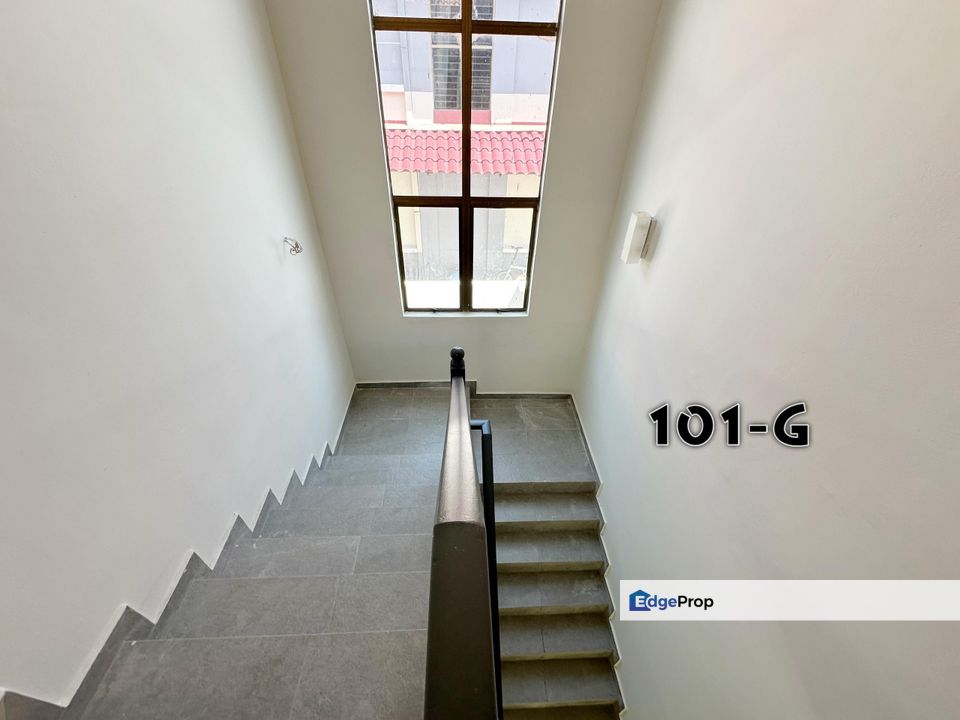 Aman Perdana Klang 2-Storey Bungalow TipTop Condition Renovated Ready Move In , Selangor, Klang