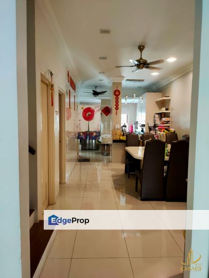 Anjung Sari Setia Alam 3-Storey Renovated TipTop Condition Super Value , Selangor, Shah Alam
