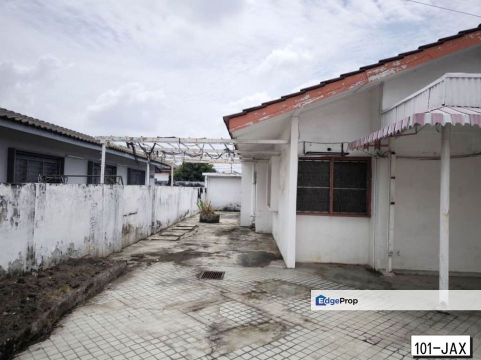 Taman Palm Grove Klang 1-Storey Bungalow Basic Unit Good Condition Super Value , Selangor, Klang