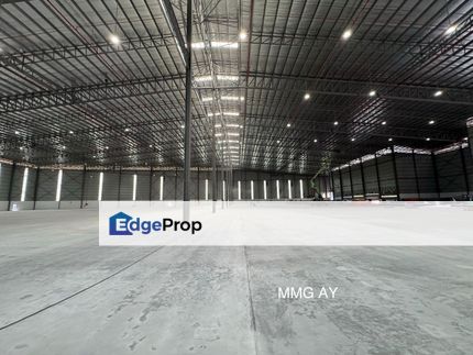 Shah Alam Sek U10 @ LYL Logistics Park Warehouse with Office Good Condition Super Value , Selangor, Shah Alam