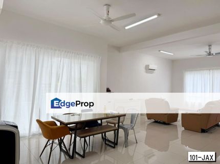 Canary Garden Bandar Bestari Klang 3-Storey Semi-D 40x80 Basic Unit Good Condition Super Value, Selangor, Klang