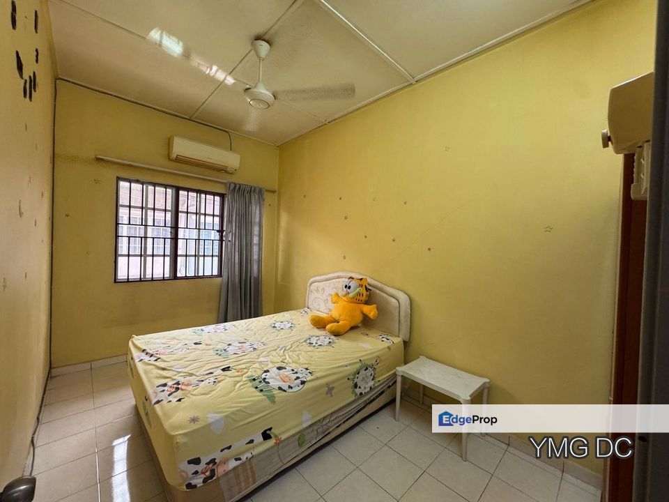 Bukit Tinggi 2 @ 2-Storey 18x65 Renovated Extended Good Condition Super Value , Selangor, Klang