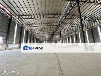 Kampung Jawa 5 acres Factory Warehouse With Office 200Amps Good Condition , Selangor, Shah Alam