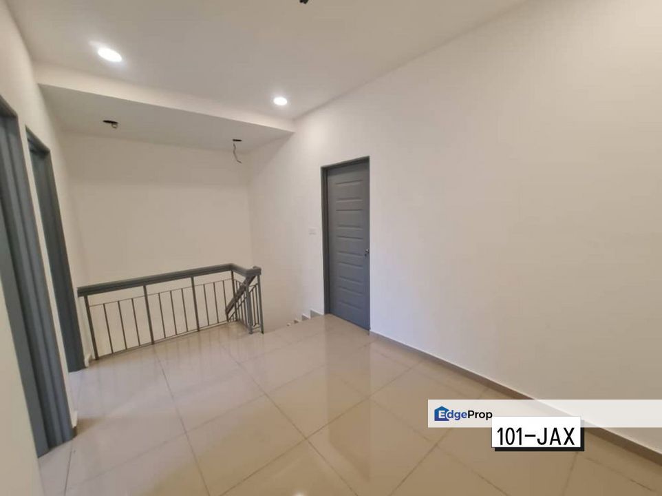 Bandar Puteri Pending Klang 2-Storey Renovated Extended TipTop Condition Super Value , Selangor, Klang