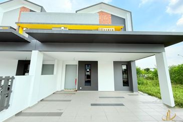 Setia Utama 4