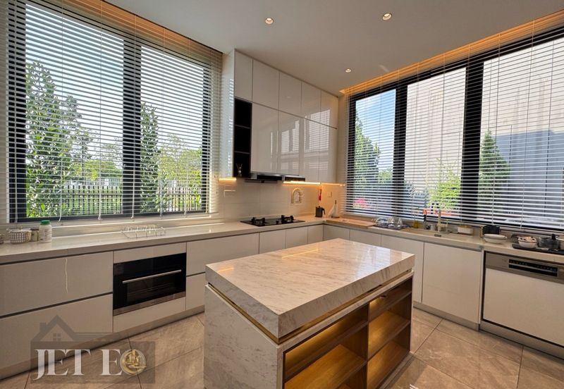 Grandezza @ Eco Sanctuary