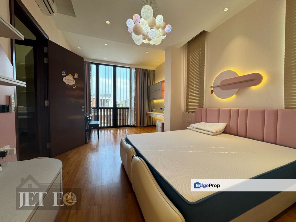 Eco Sanctuary Grandezza 2-Storey Bungalow Renovated Move In Condition, Selangor, Telok Panglima Garang