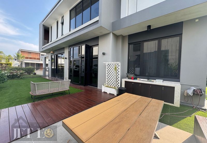 Grandezza @ Eco Sanctuary