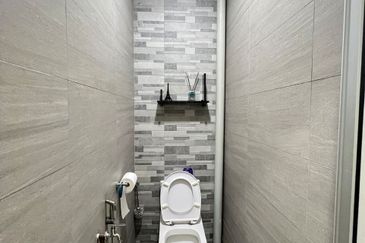 Port Klang (Pelabuhan Klang)