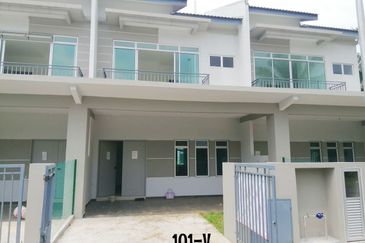 Taman Dato Hormat, Telok Panglima Garang