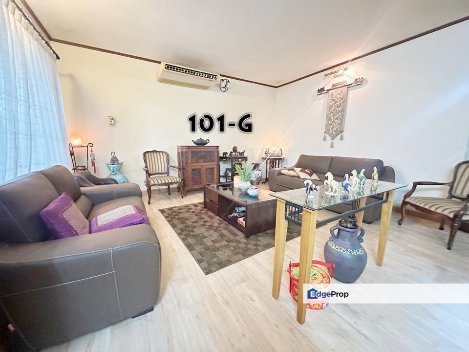 Telok Gadong 2-Storey Bungalow Renovated Face Mainroad Good Condition , Selangor, Klang