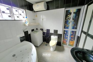 Port Klang (Pelabuhan Klang)