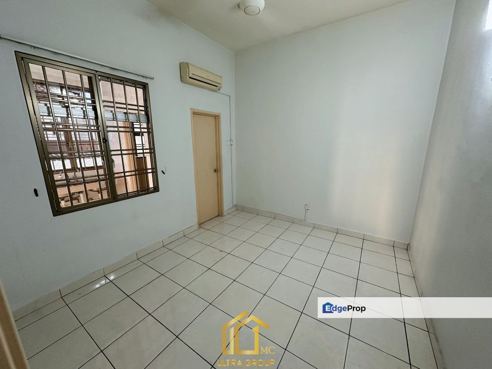 Kemuning Bayu @ Kota Kemuning 2-Storey 24x75 Good Condition Super Value , Selangor, Shah Alam