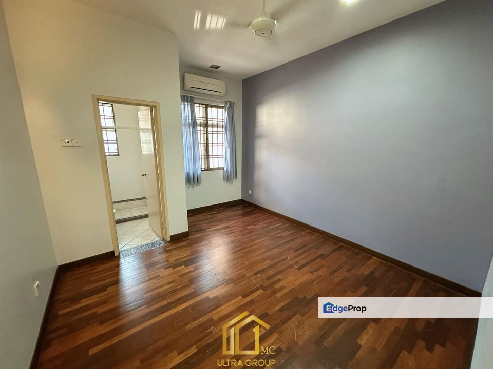 Kemuning Bayu @ Kota Kemuning 2-Storey 24x75 Good Condition Super Value , Selangor, Shah Alam