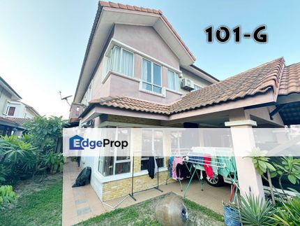 Aman Perdana Klang 2-Storey Semi-D Renovated Furnished Ready Move In Good Condition , Selangor, Klang
