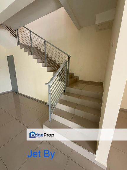 Taman Sri Andalas 2-Storey 22x77 Basic Unit Good Condition , Selangor, Klang