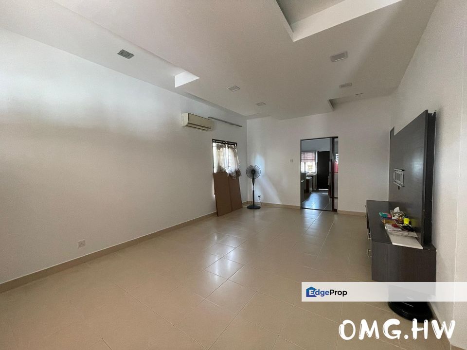 Bandar Puteri Klang 2-Storey 20x75 Renovated Good Condition Super Value , Selangor, Klang