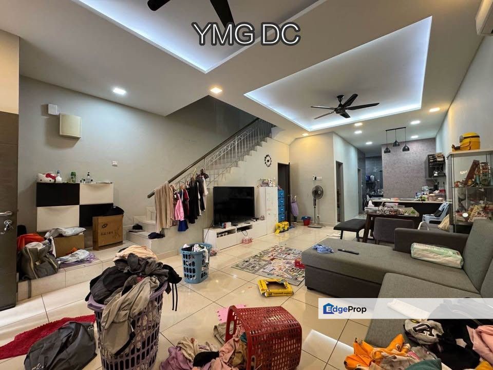 The Pearl Bandar Puteri Klang 2-Storey 18x75 Renovated Extended Good Condition, Selangor, Klang