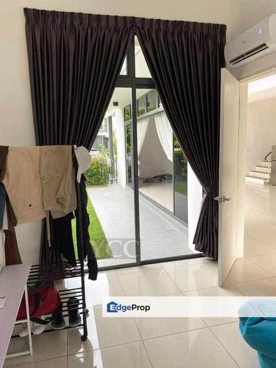 Aeres Eco Ardence 2-Storey Renovated Good Condition Super Value , Selangor, Shah Alam