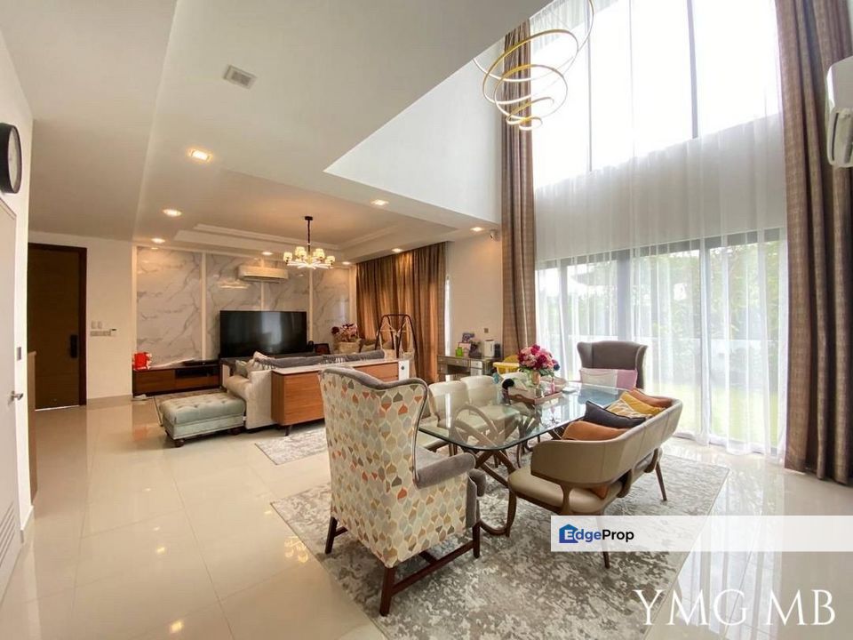 Lucent Residence Gamuda 25.7 Ready Move In Tip Top Condition Best Buy, Selangor, Kota Kemuning