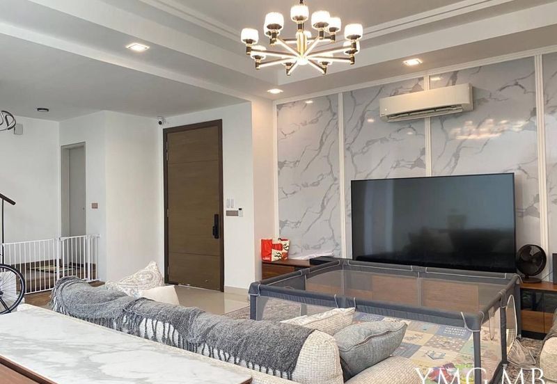 Lucent Residence @ twentyfive.7