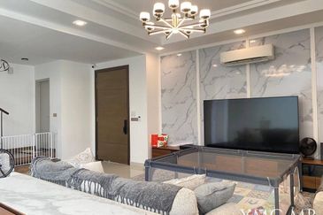 Lucent Residence @ twentyfive.7