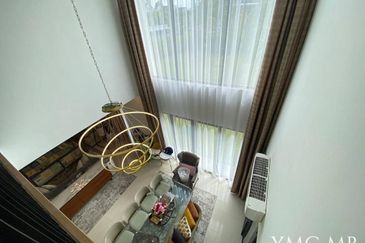 Lucent Residence @ twentyfive.7