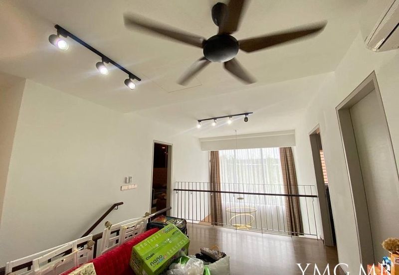 Lucent Residence @ twentyfive.7