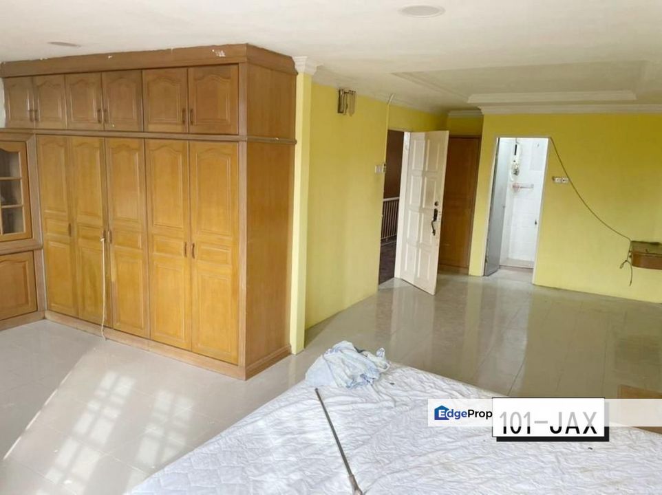 Taman Palm Grove Klang 2-Storey Face Open Extended Good Condition , Selangor, Klang