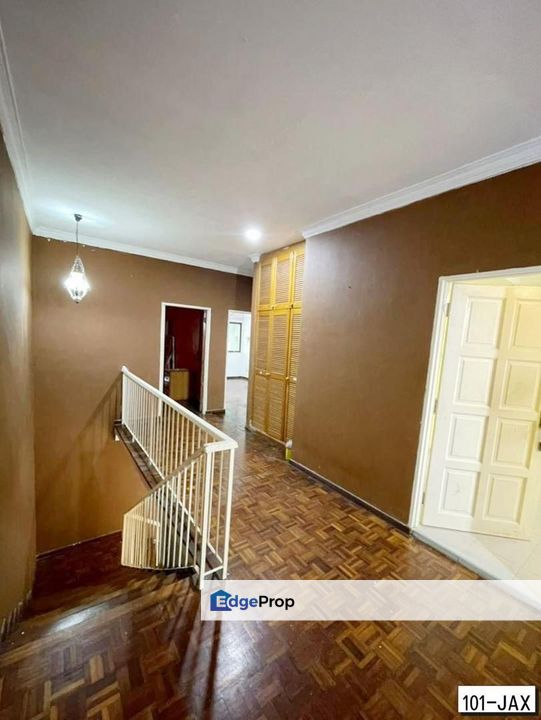 Taman Palm Grove Klang 2-Storey Face Open Extended Good Condition , Selangor, Klang