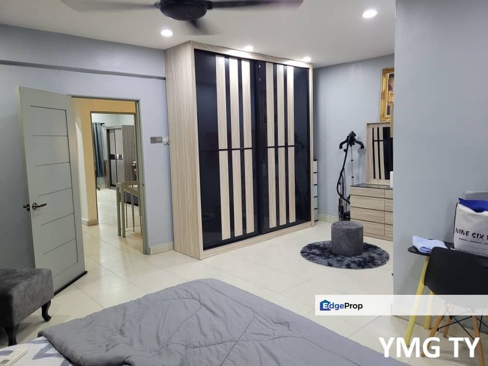 Dato Abdul Hamid Bandar Sentosa 2-Storey 20x65 Renovated Extended Face Open , Selangor, Klang