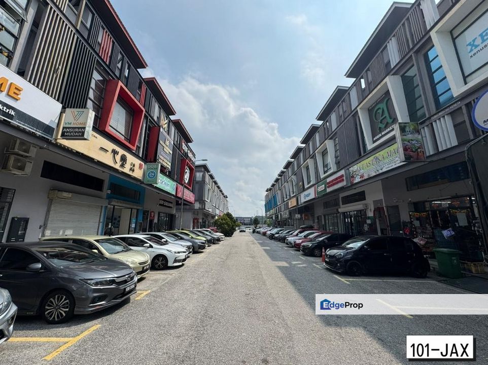 Rivertree Uno Bandar Bukit Raja 2-Storey Shoplot Good Investment , Selangor, Klang